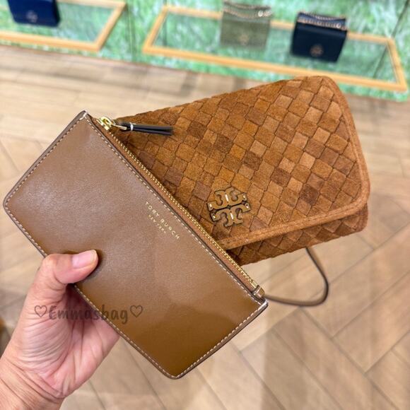Tory Burch Handbags - New‼️Tory Burch Thea Woven Flat Wallet Crossbody 175918 $595
